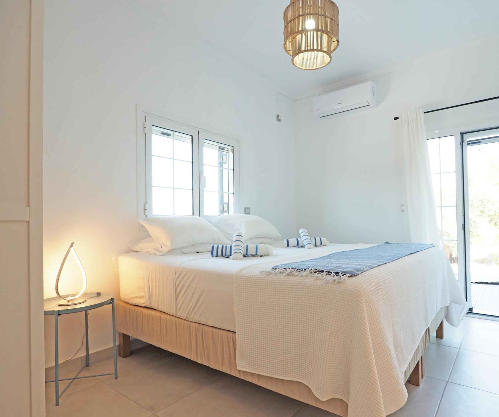 Little Iremia Apartman Kouspádhes Kültér fotó